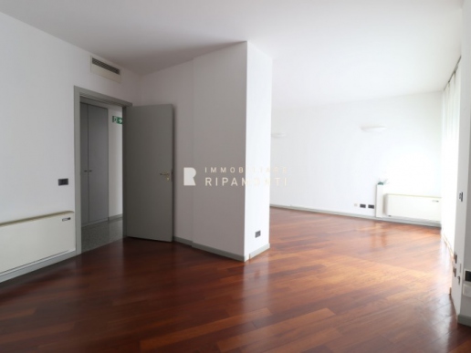 Appartamento in vendita a Lecco, centralissimo - 9